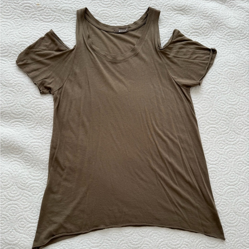 LA Made cold shoulder T-shirt